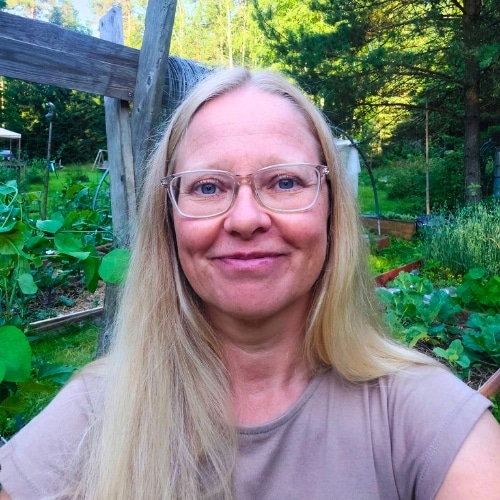 Sanna Suutari - Lyhytterapeutti ja Psykoterapeuttiopiskelija (Gestalt) - Mielipalvelut Oy Vantaa - Uusimaa